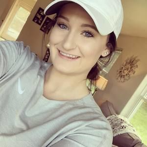 Meet your Posher, Hayley